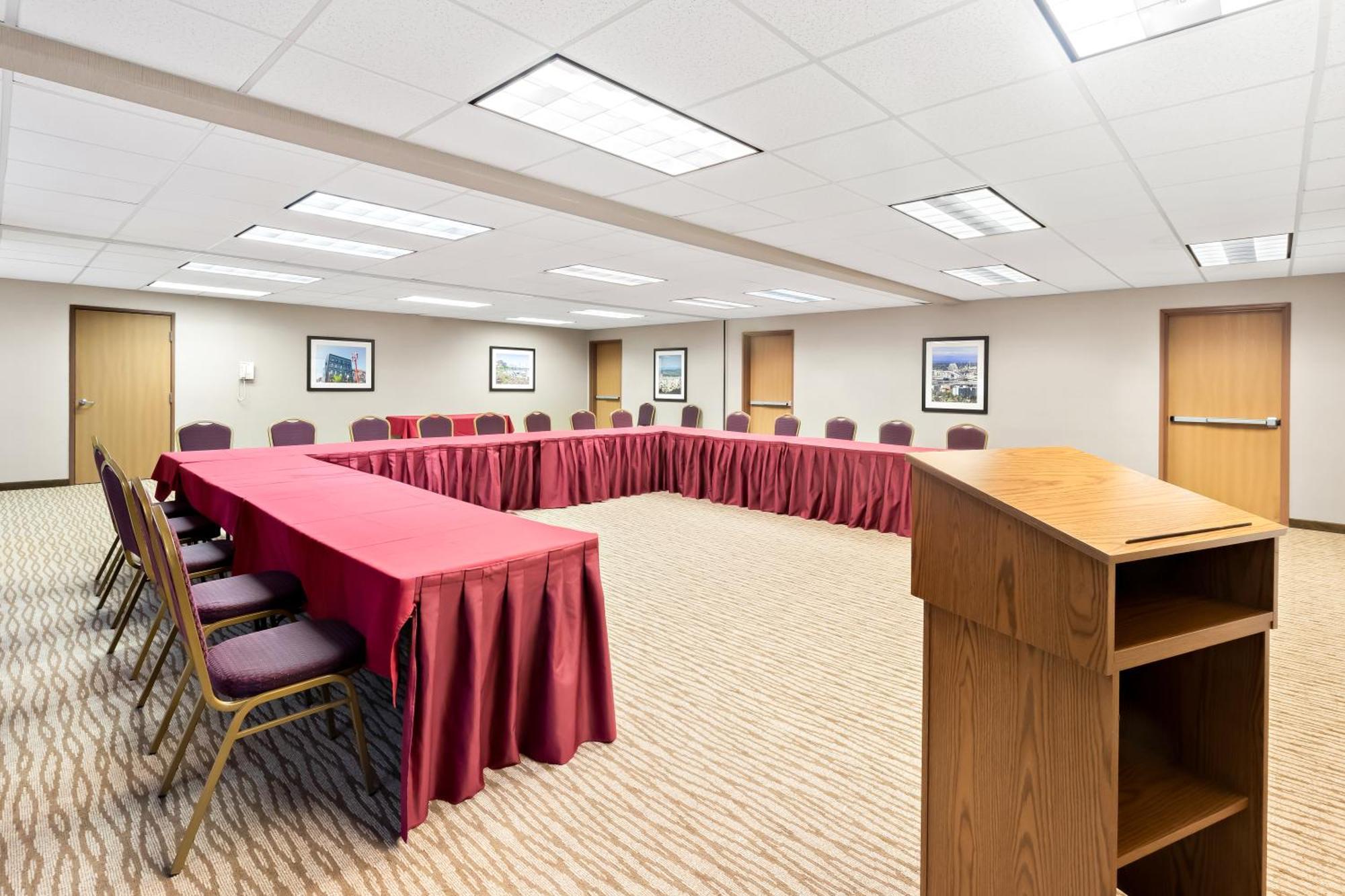 Comfort Suites Portland Airport Dış mekan fotoğraf