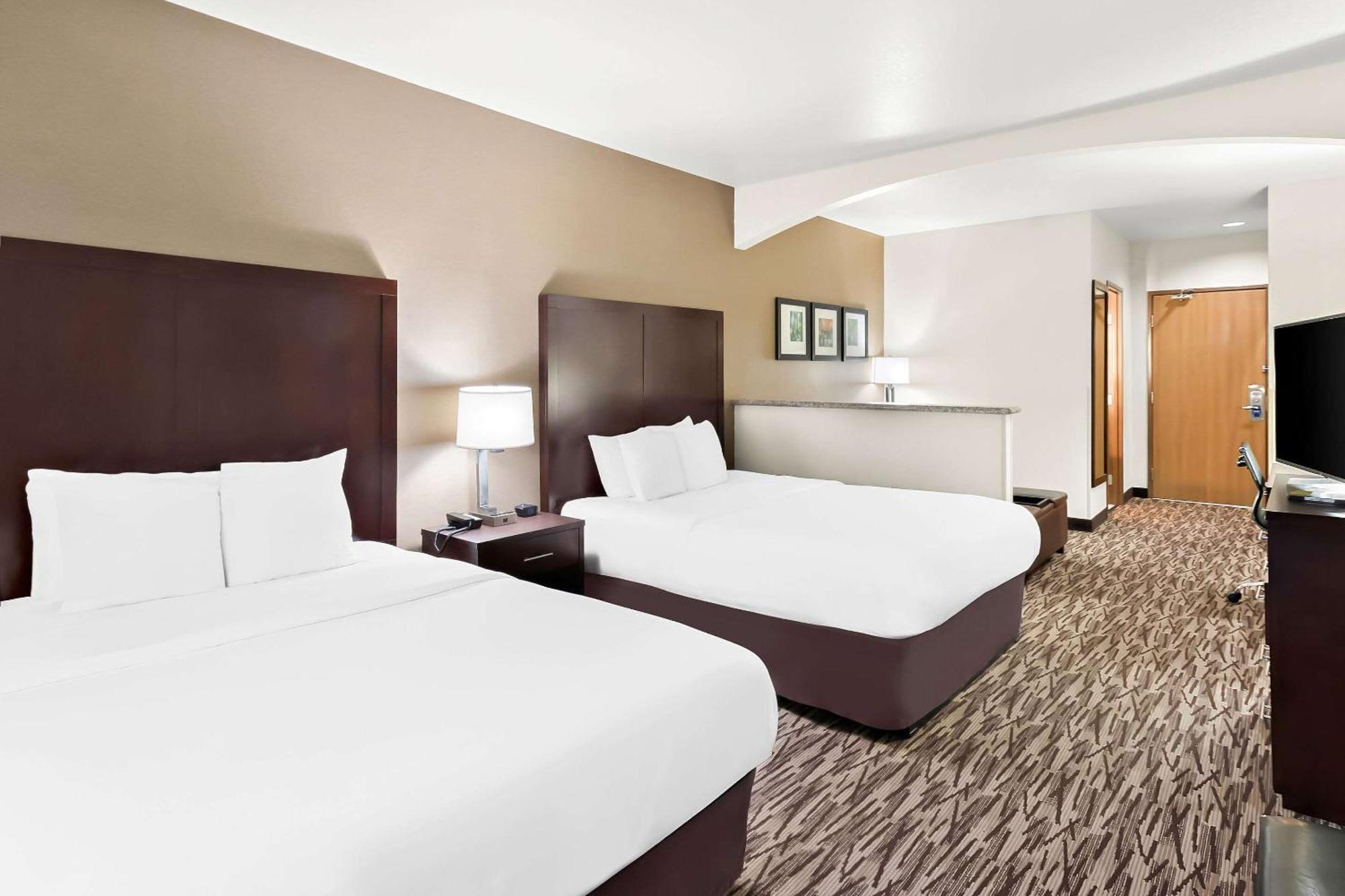Comfort Suites Portland Airport Dış mekan fotoğraf