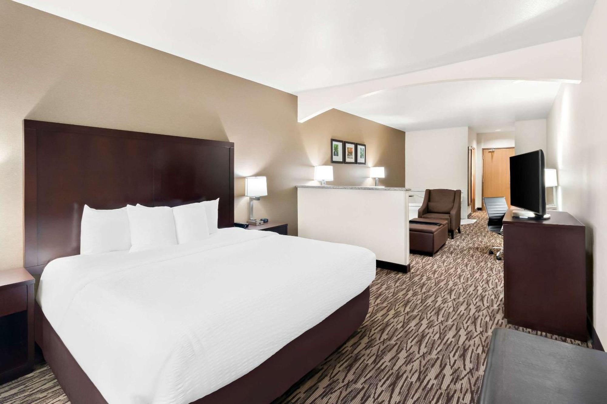 Comfort Suites Portland Airport Dış mekan fotoğraf