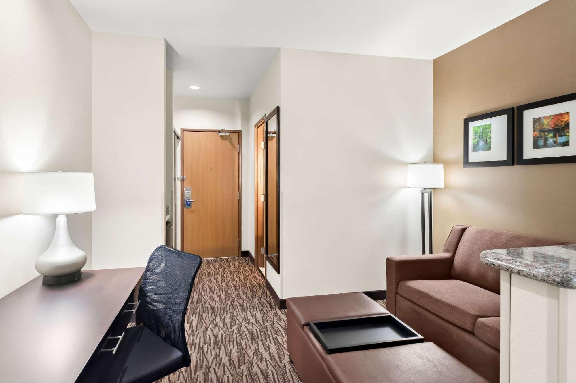 Comfort Suites Portland Airport Dış mekan fotoğraf